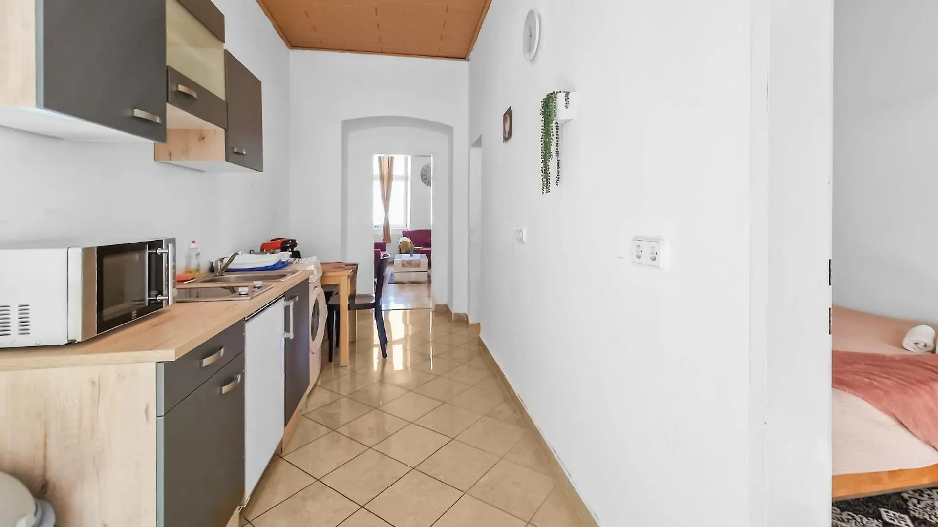 Four-Bedroom, Four King-Size Comfort Вена