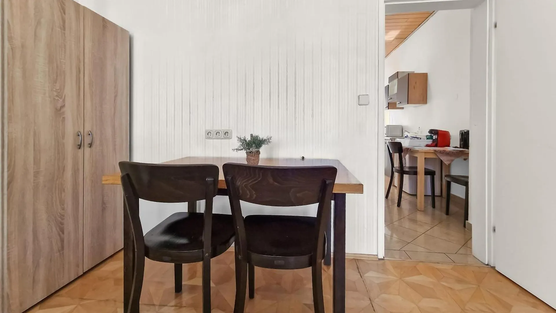 Four-Bedroom, Four King-Size Comfort Viena 0*,  Áustria